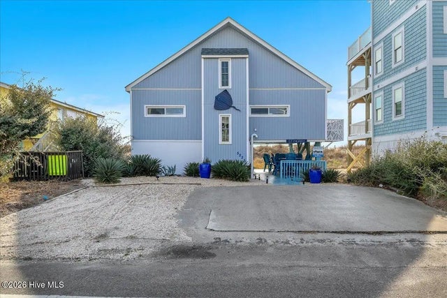 5225 E Beach Drive, Oak Island
