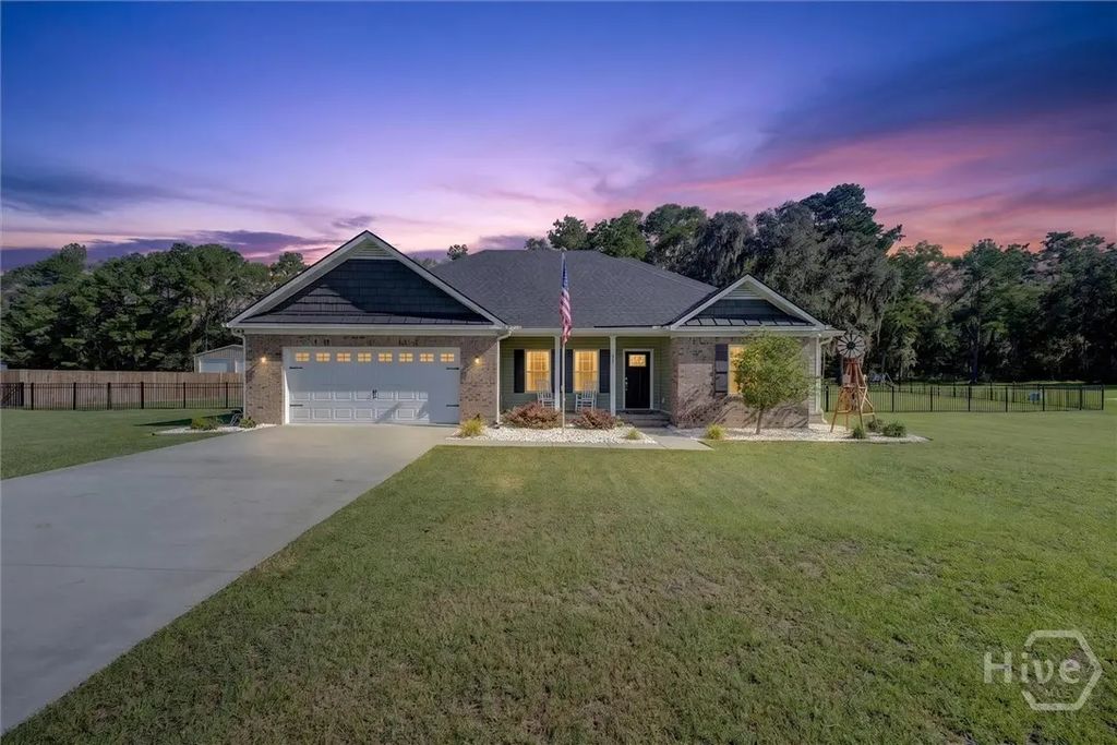 110 Cameron Oaks Drive, Guyton