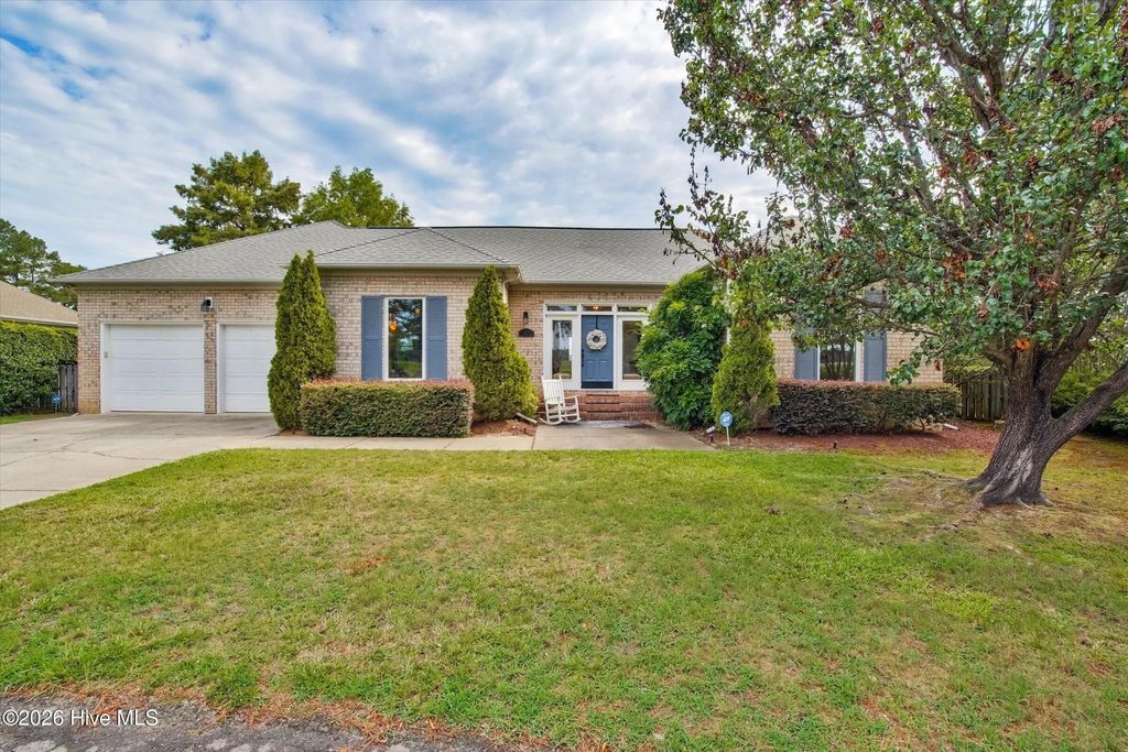 1231 Greenbriar Place, Vass