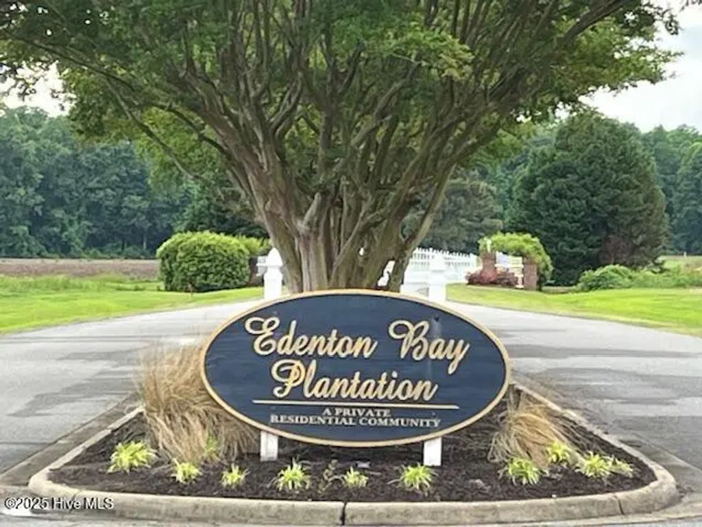 104 Heritage Point Drive, Edenton