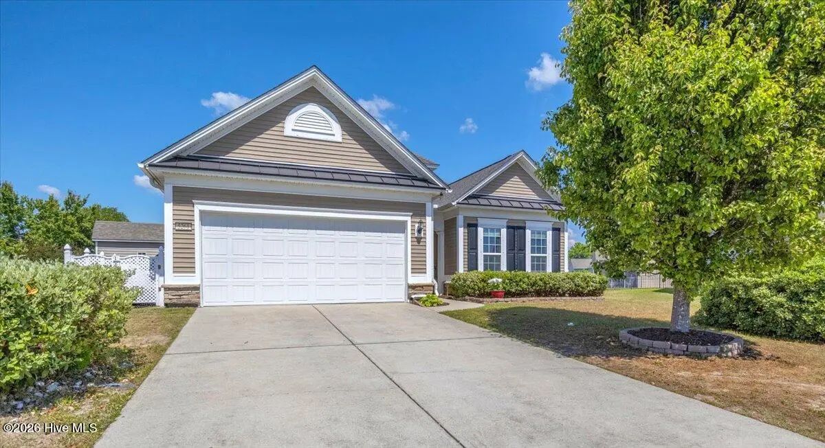 5261 Windlass Road, Southport