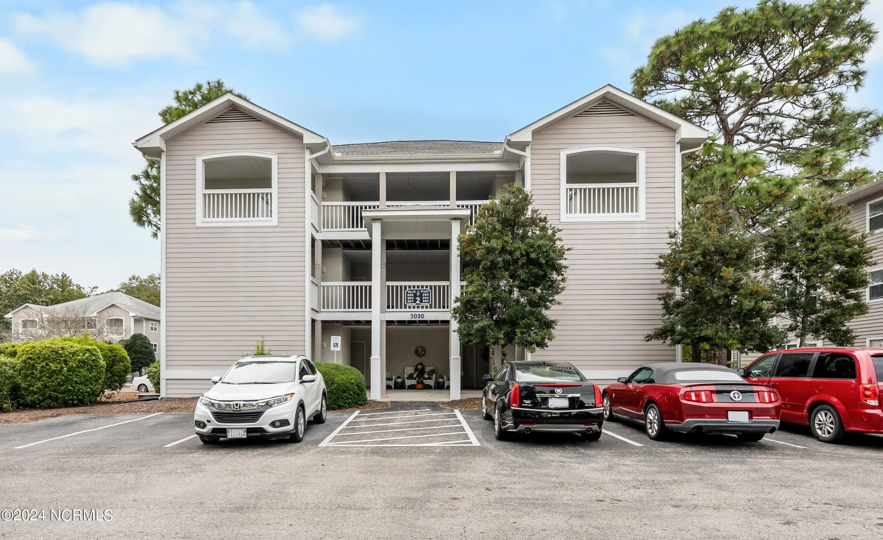 3030 Marsh Winds Circle Unit 205, Southport