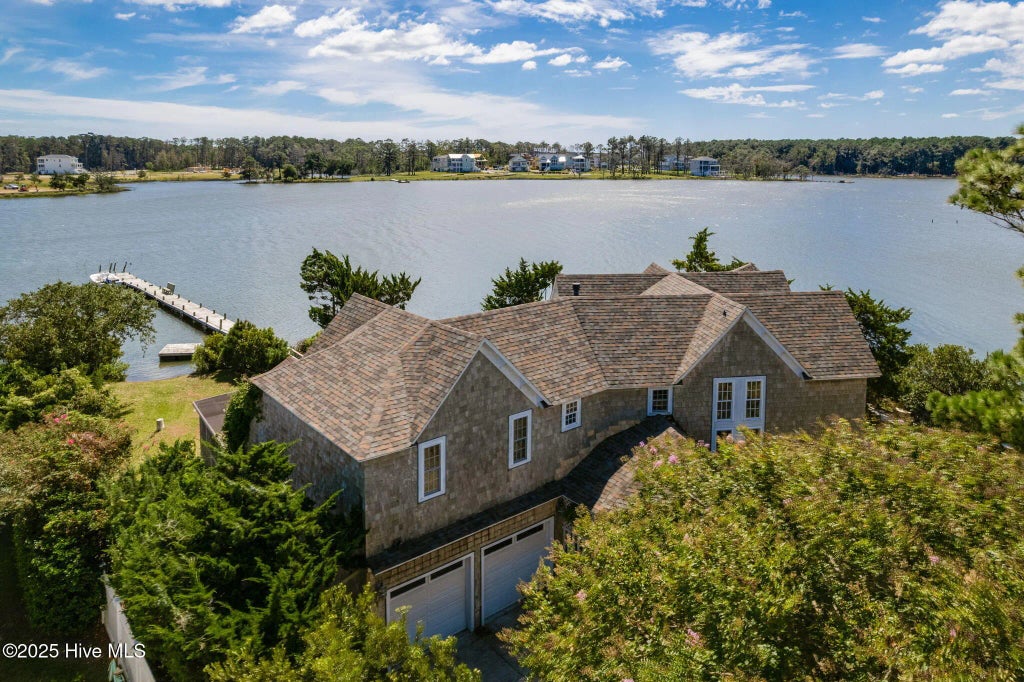 102 Gibbs Circle, Beaufort