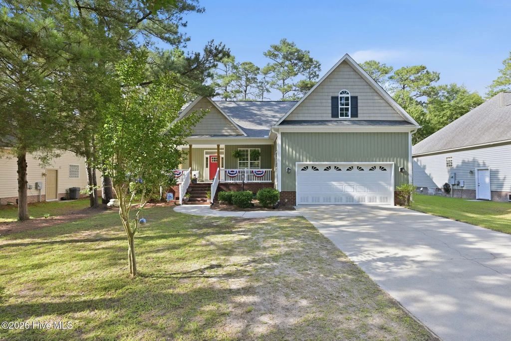 1013 Barkentine Drive, New Bern