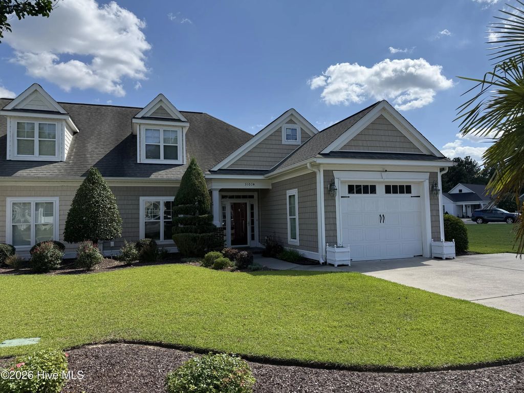 3103 Live Oak Lane N B, Wilson