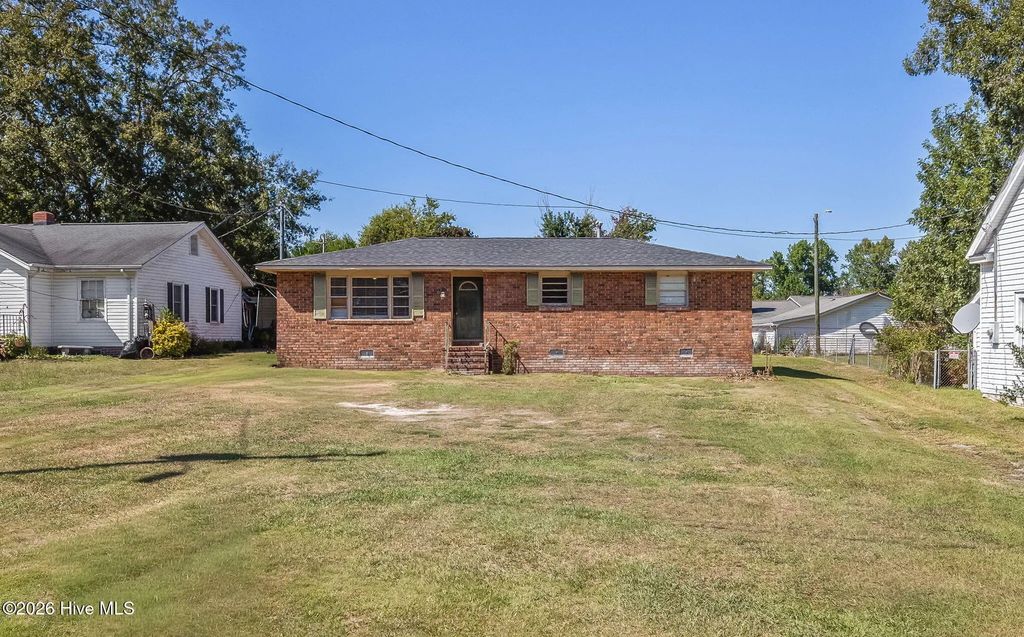 249 Anthony Drive, Warrenville