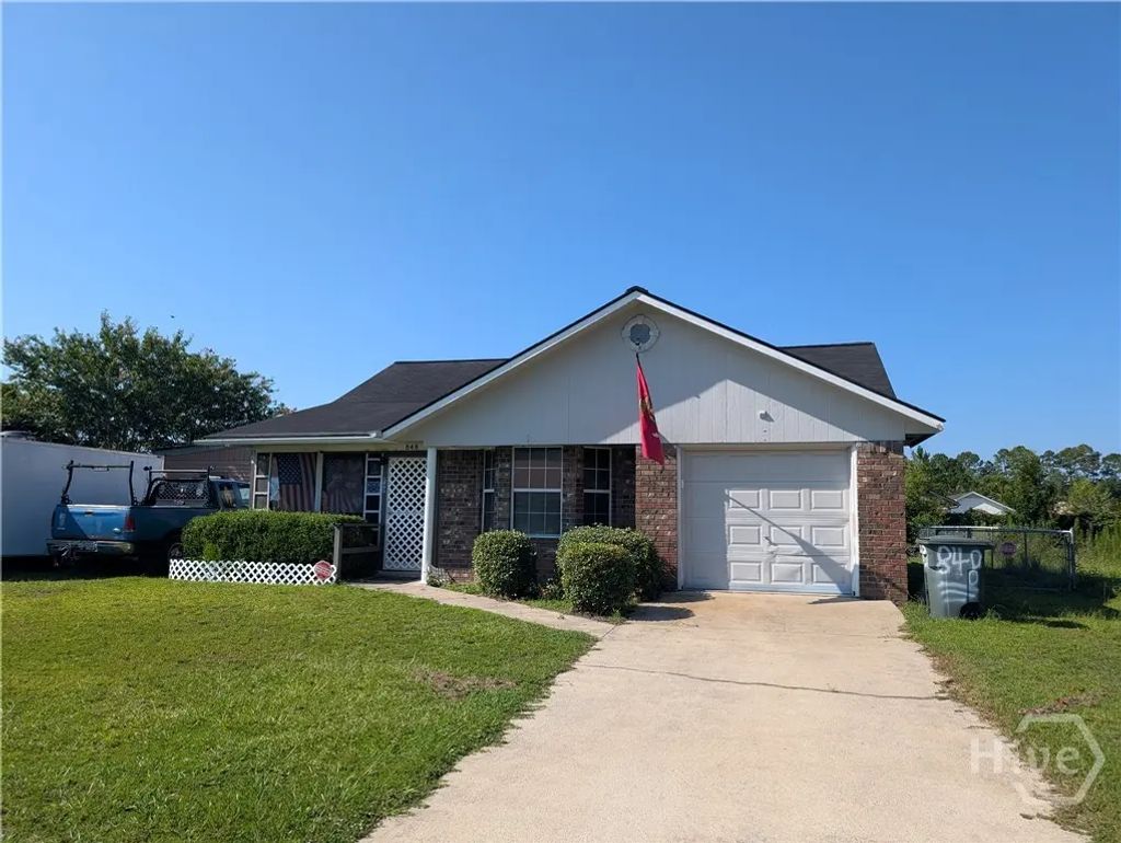 848 Lyndsi Lane, Hinesville