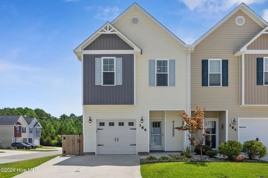 386 Frisco Way, Holly Ridge