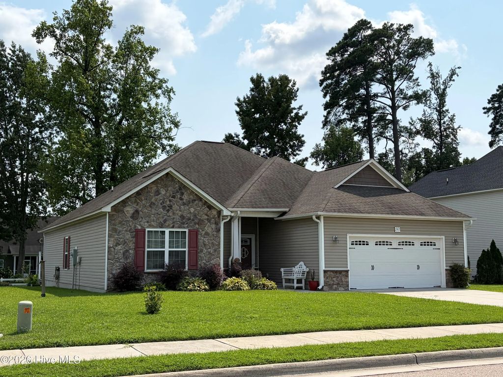297 Copper Creek Drive, Winterville