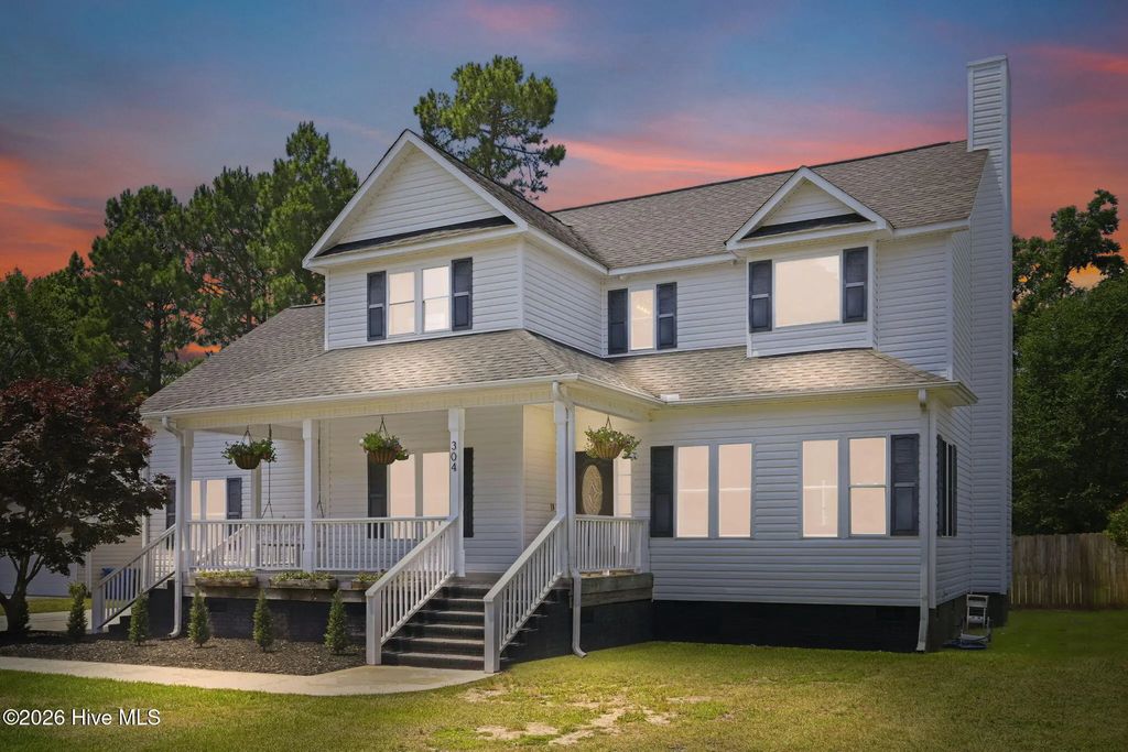 304 Marine Drive, Sneads Ferry