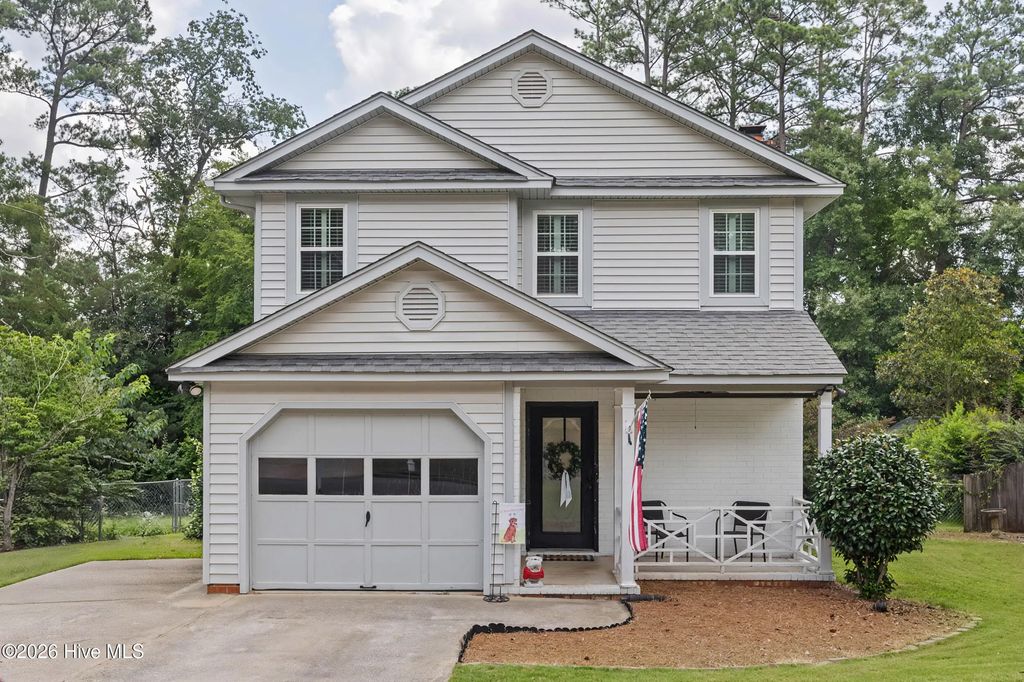 157 Evergreen Drive, Columbia