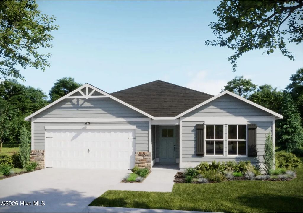 1030 Lake House Road 6, Leland