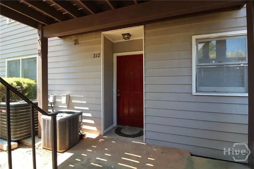 2505 W Broad Street 212, Athens