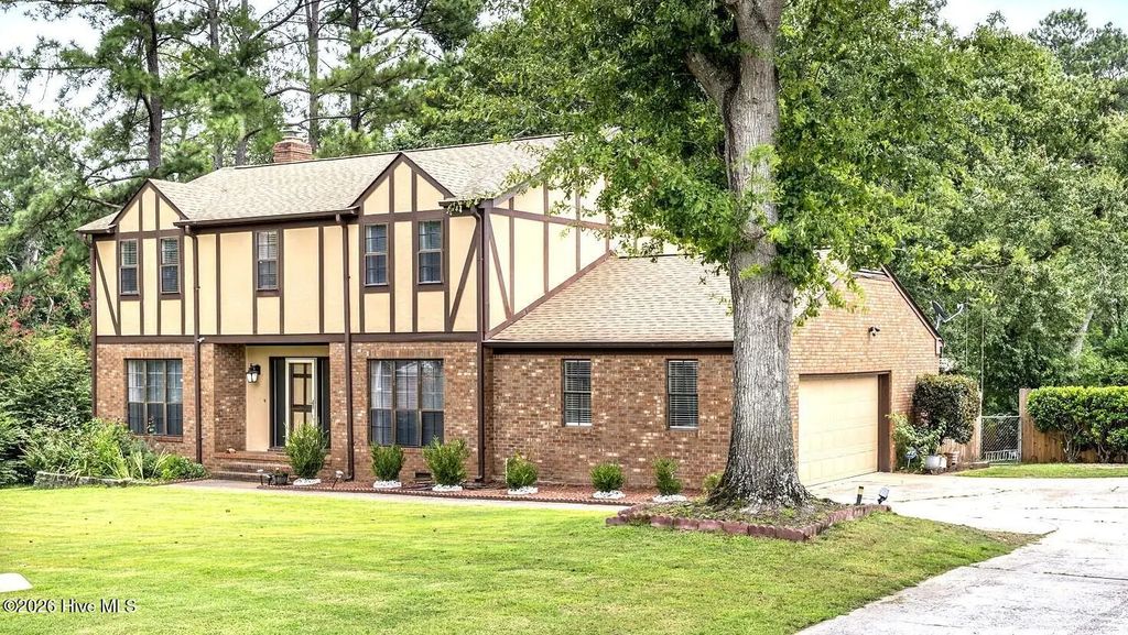 124 Wood Creek Drive, Martinez