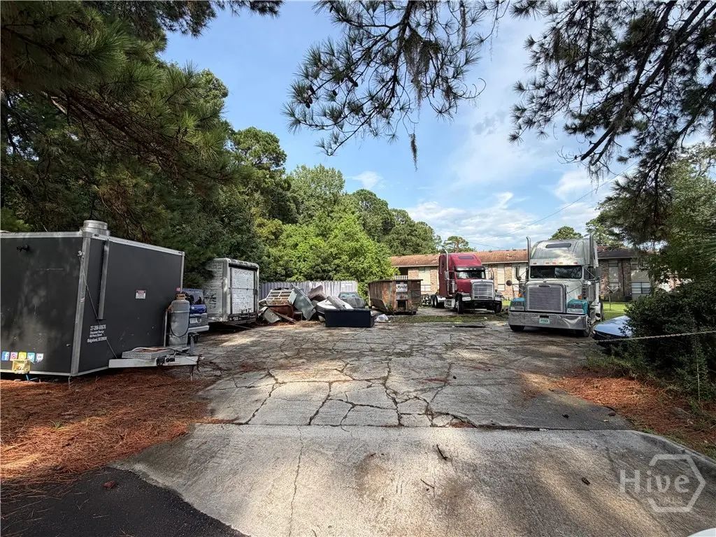 6 Green Gate Court, Savannah