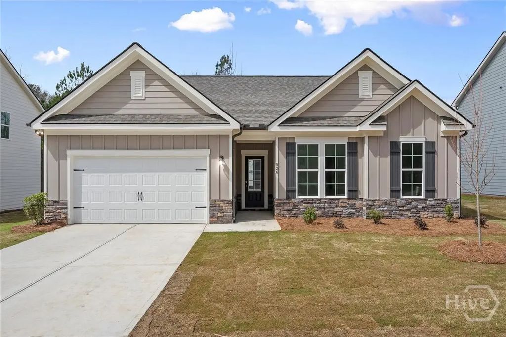 526 Lillian Way, Statham