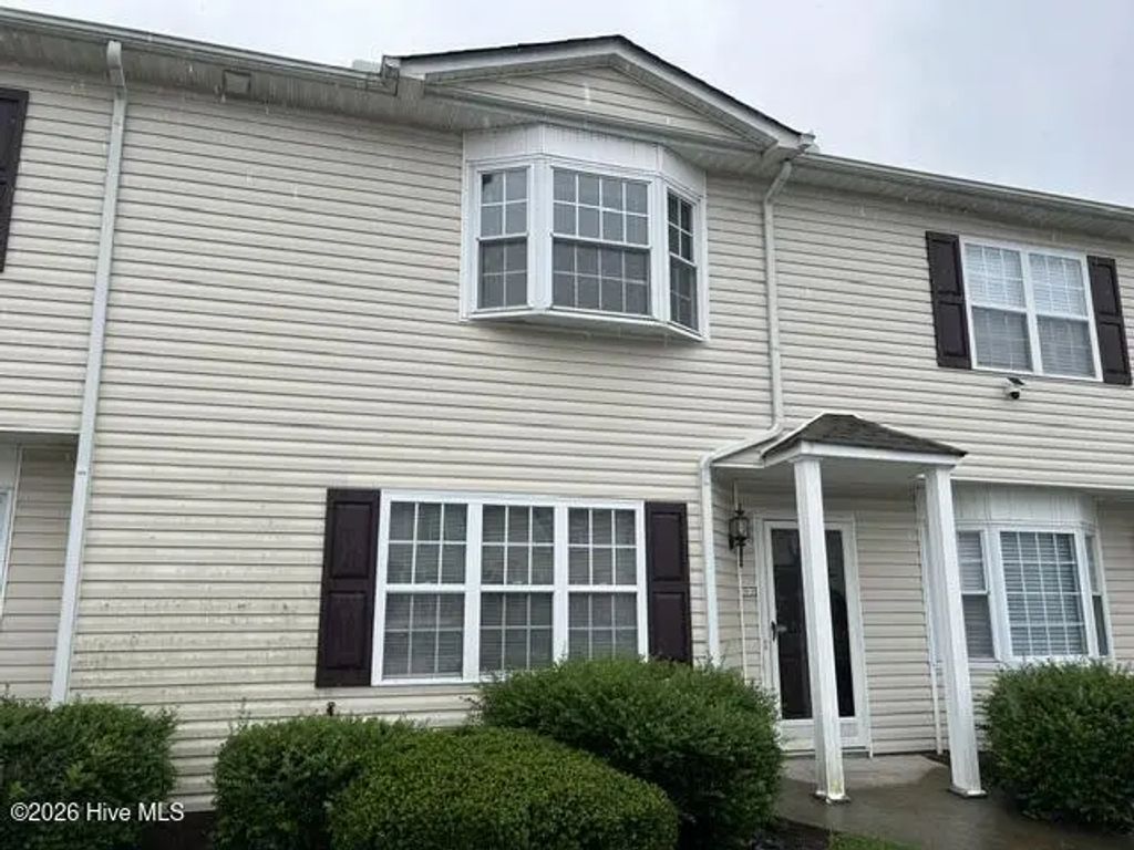3800 E Vancroft Circle N3, Winterville