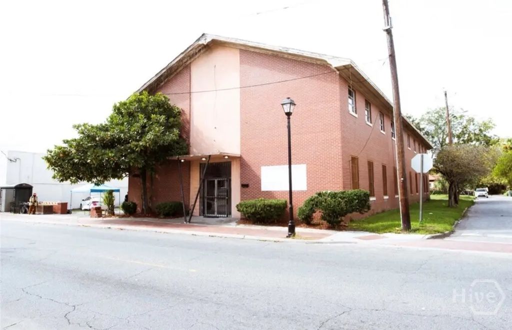 1901 Waters Avenue C, Savannah