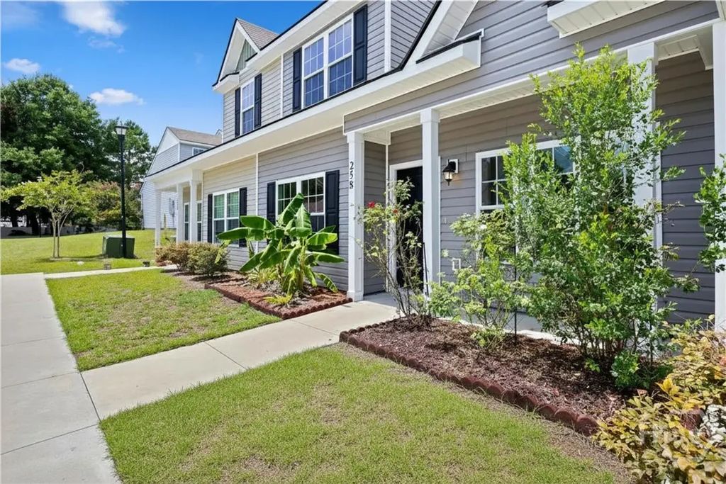 258 Admiration Avenue, Beaufort