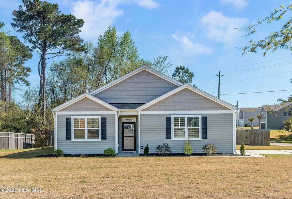 224 Cheswick Drive 116, Holly Ridge