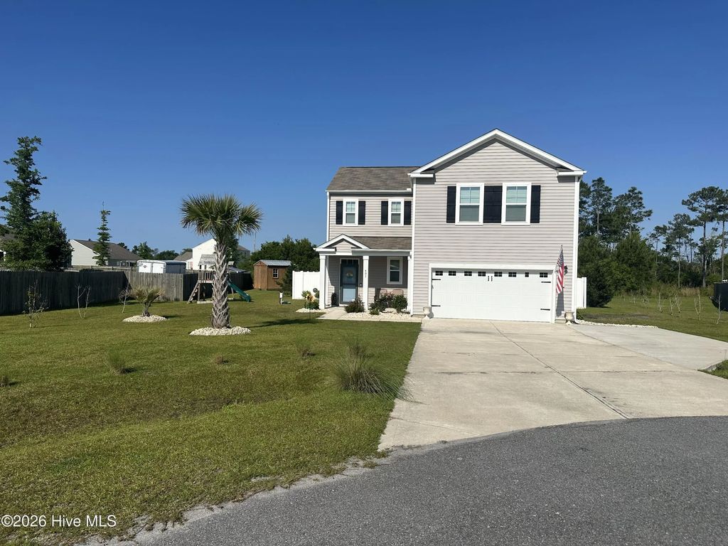 307 Crayfish Court, Peletier