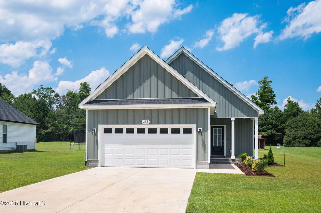 211 Deer Haven Drive, Richlands