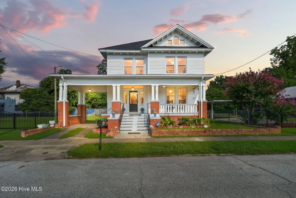 306 S James Street, Goldsboro