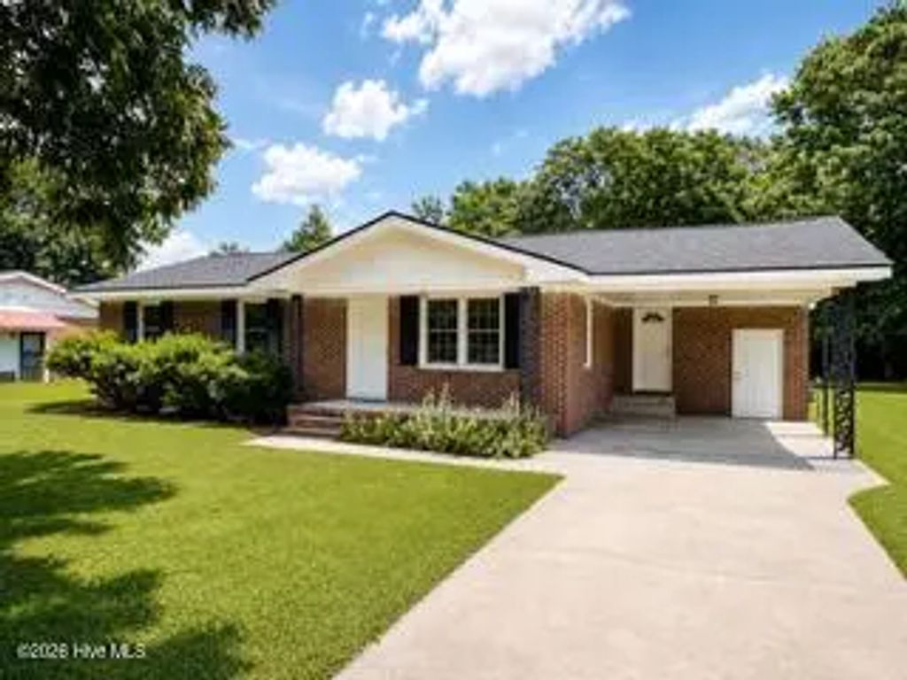 4832 Anthony Road, Wilson
