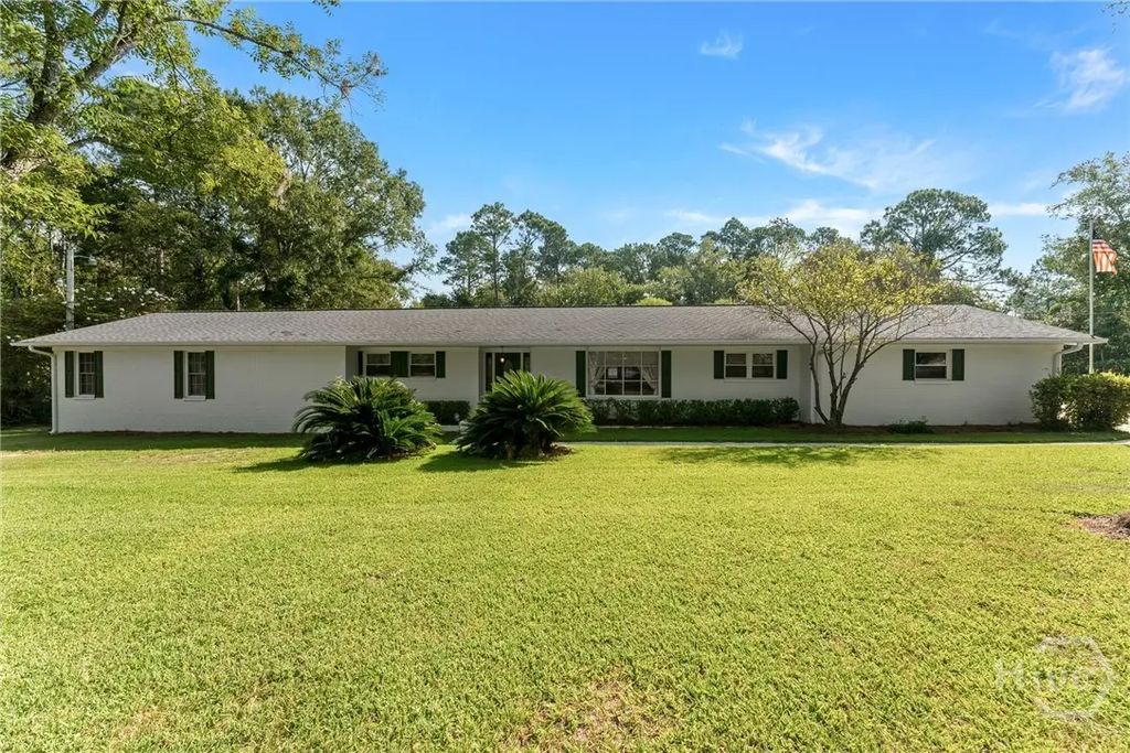 614 N Victory Drive, Lyons