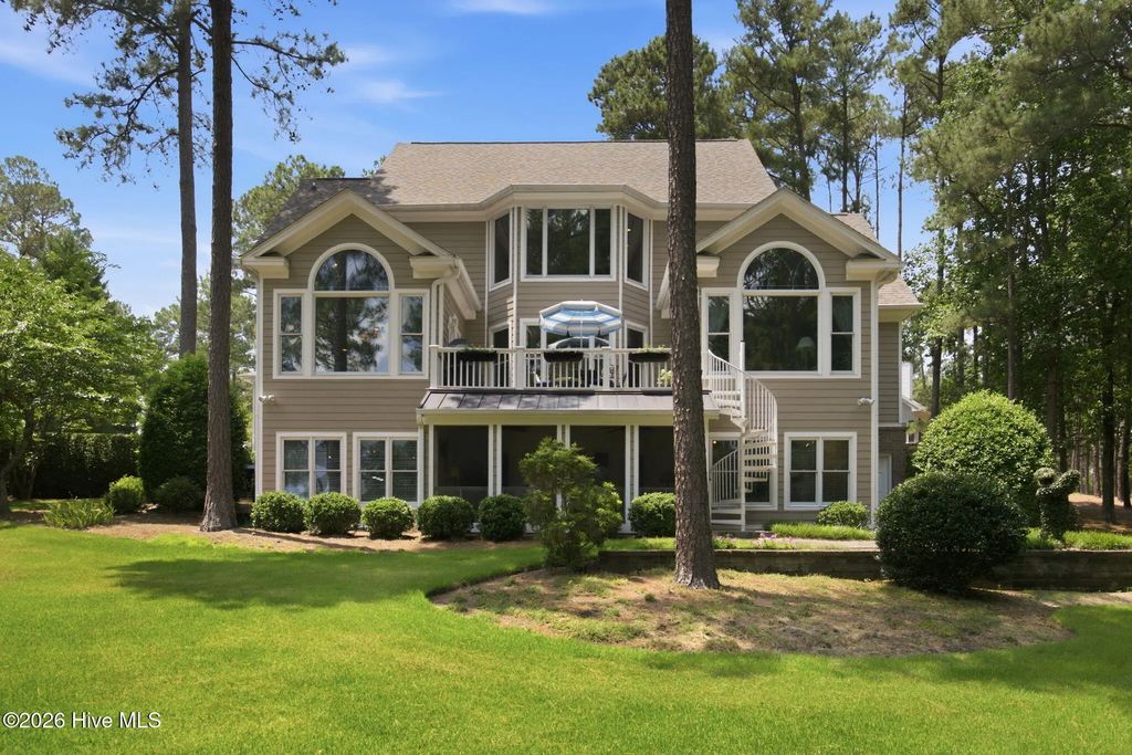 83 Abbottsford Drive, Pinehurst
