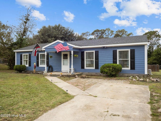 87 Crown Point Road, Hubert