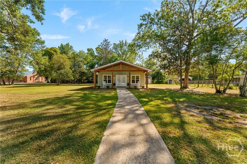 406 Church Street, Guyton