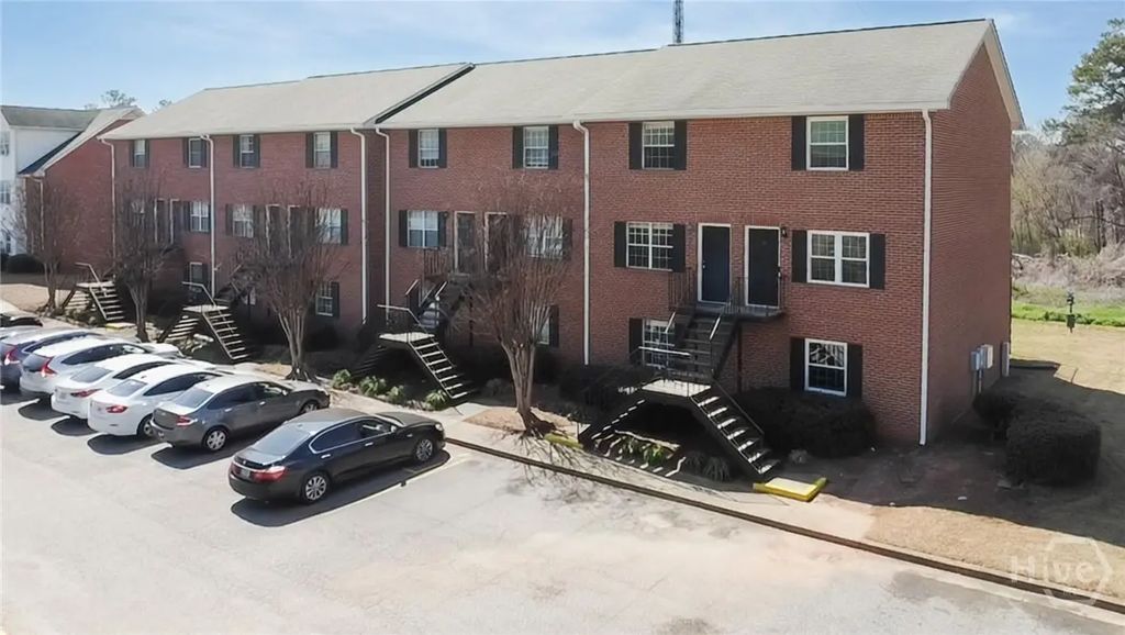 2165 S Milledge Avenue E7, Athens