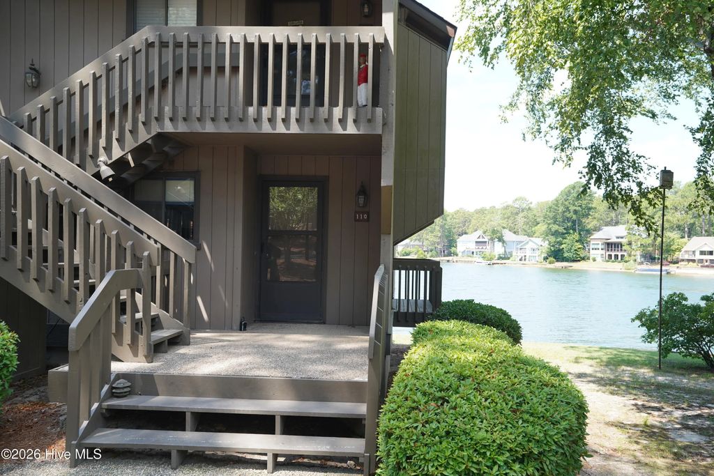 250 Sugar Gum Lane # 110, Pinehurst