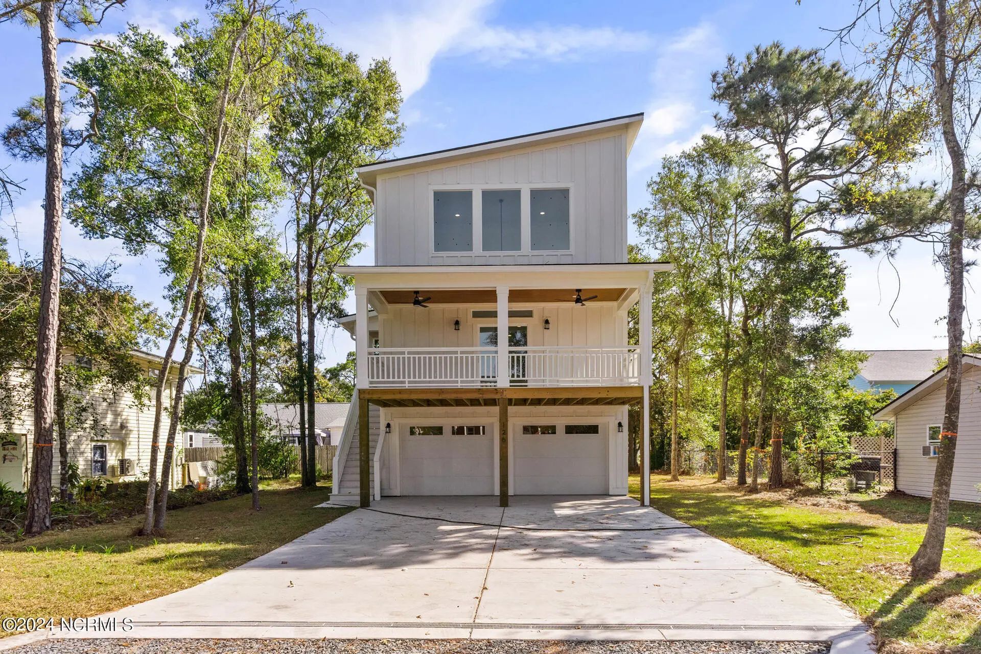 126 N Middleton Avenue, Oak Island