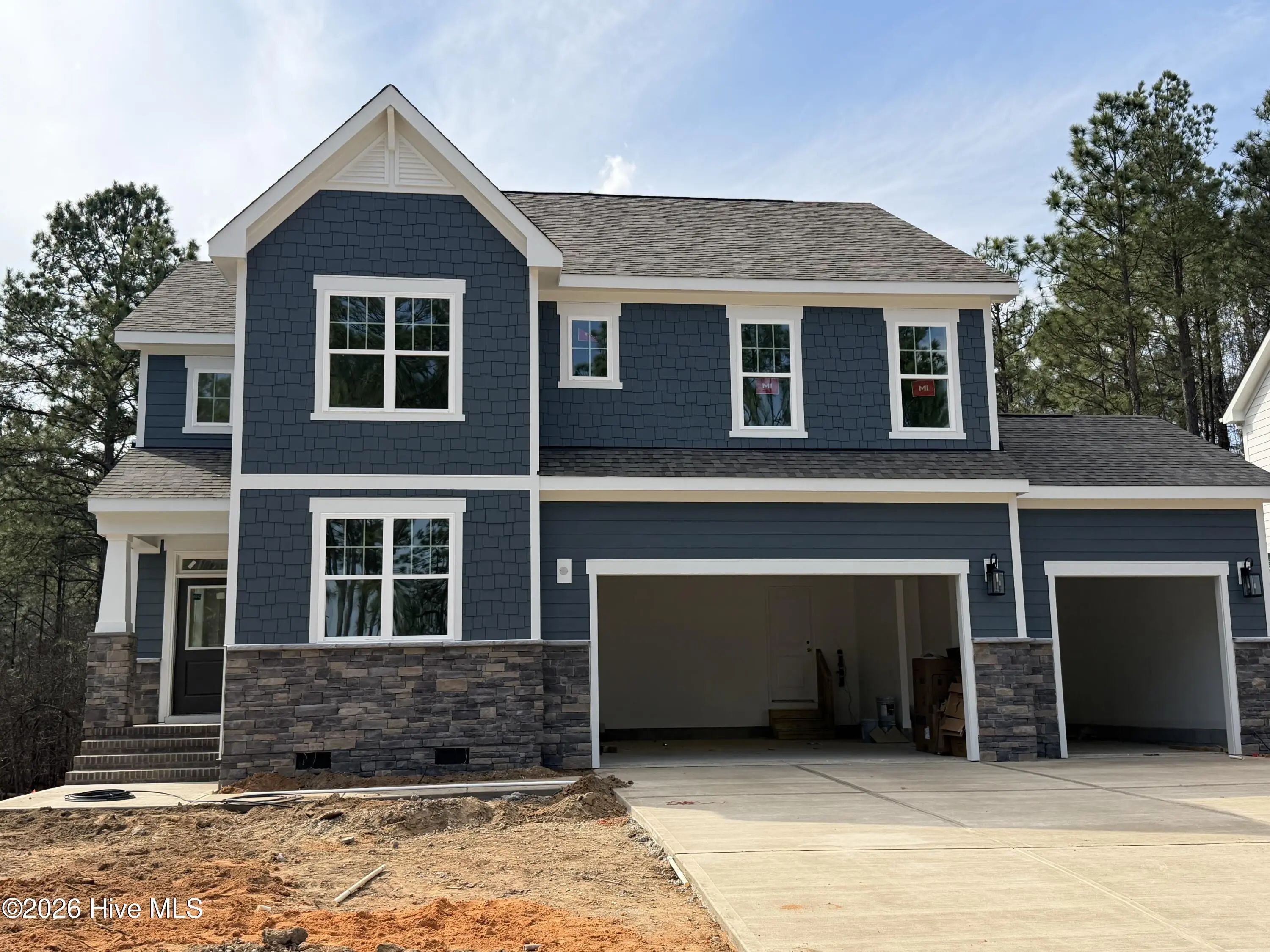 420 Redwater Trail, Aberdeen