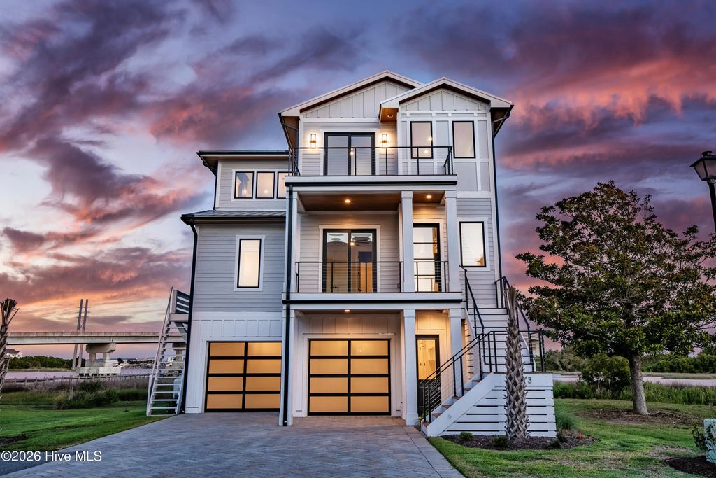 113 Diamond Pt Court, Surf City