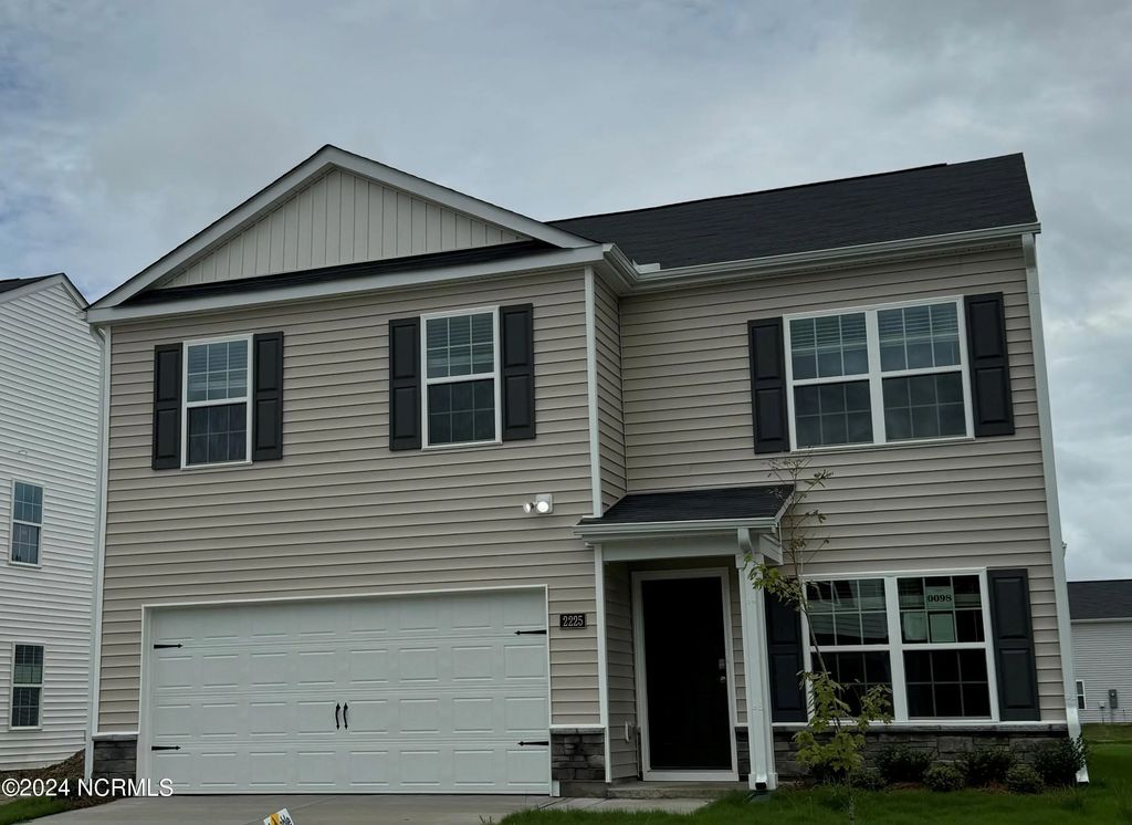 2225 Montalvan Drive, Greenville