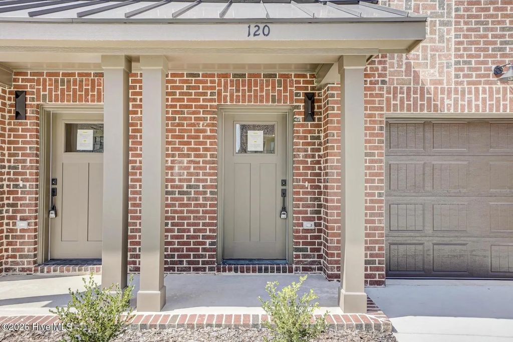 120 Lexington Lane, Southern Pines