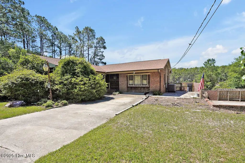 76 Pine Shores Drive, Southport