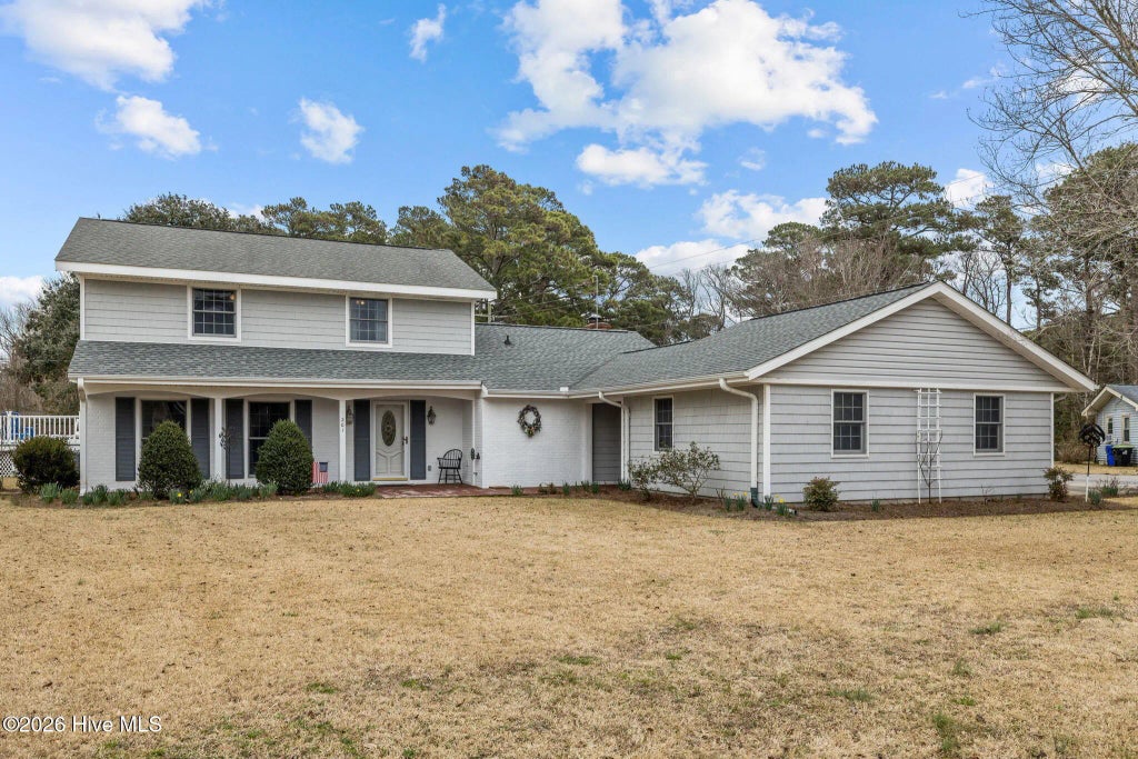 201 Sycamore Drive, Beaufort