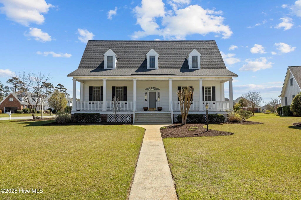 108 Phillips Landing Drive, Morehead City