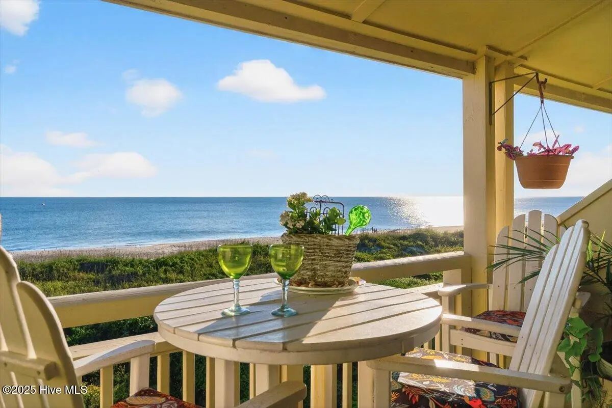 1000 Caswell Beach Road Apt 715, Oak Island