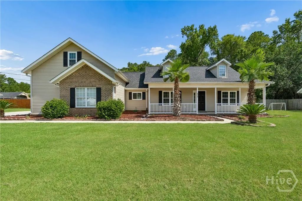 476 Roebling Road, Bloomingdale