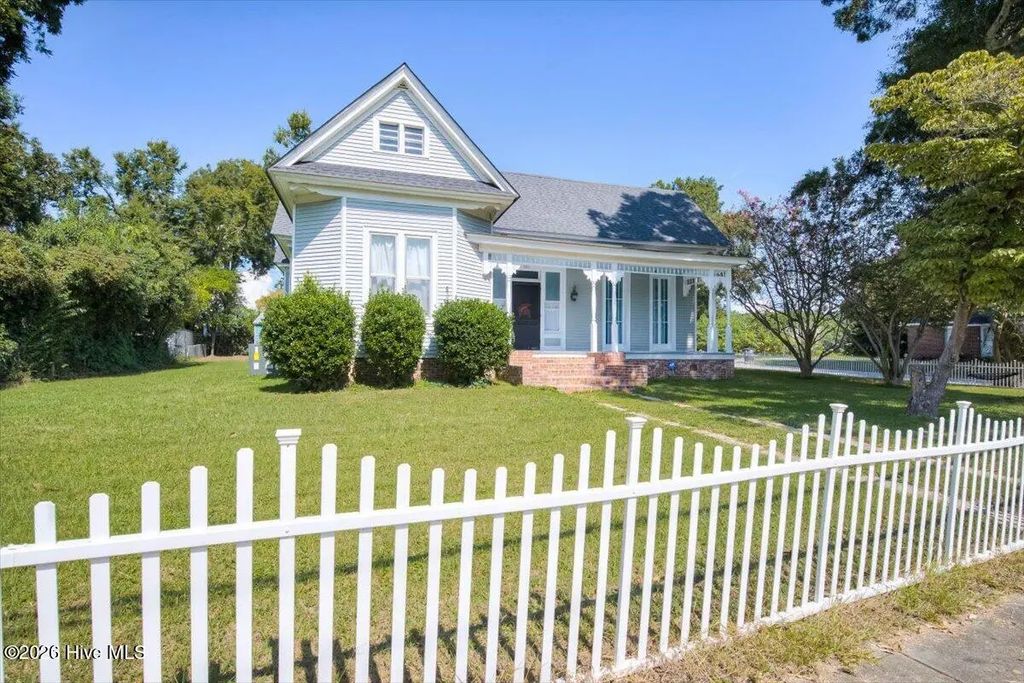 301 W 5th Street, Other
