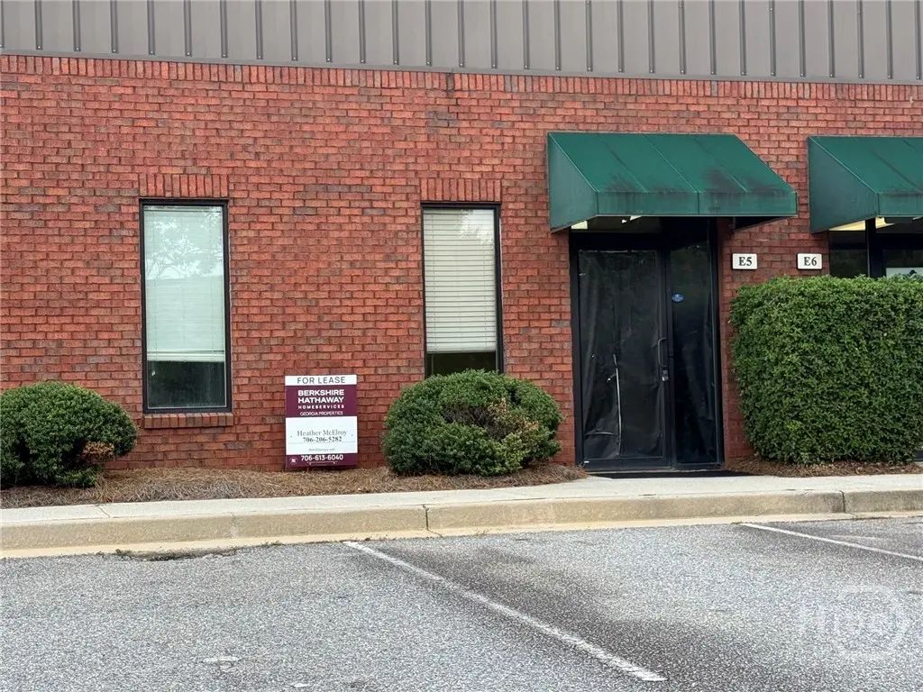 1071 Jamestown Boulevard E5, Watkinsville