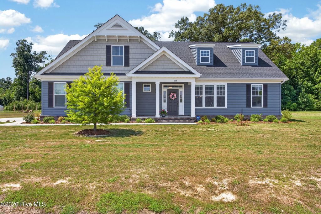 214 Little Acorn Trail, Moyock