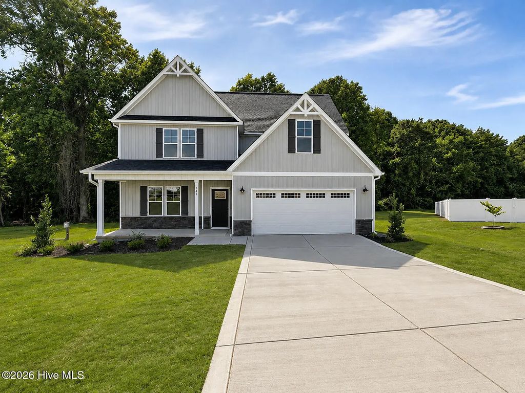 261 Yardley Drive, Smithfield