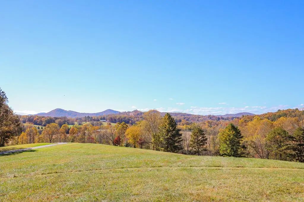 Lot 4 Hinton, Hayesville