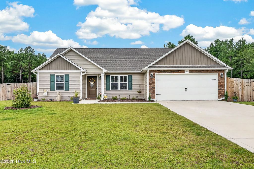 560 Orchard Creek Drive, Beulaville